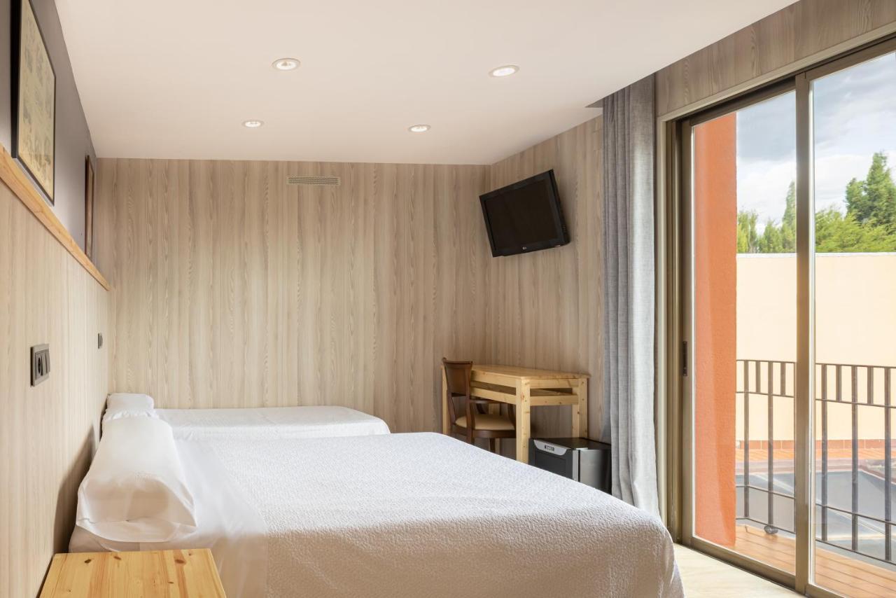 Hotel Restaurant Sol I VI Lavern エクステリア 写真