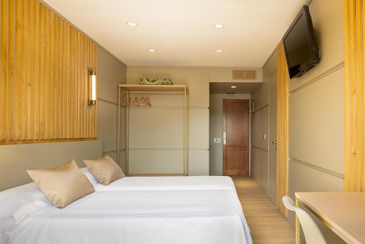 Hotel Restaurant Sol I VI Lavern エクステリア 写真