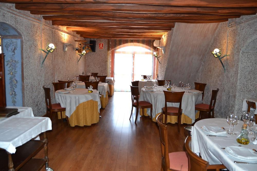 Hotel Restaurant Sol I VI Lavern エクステリア 写真